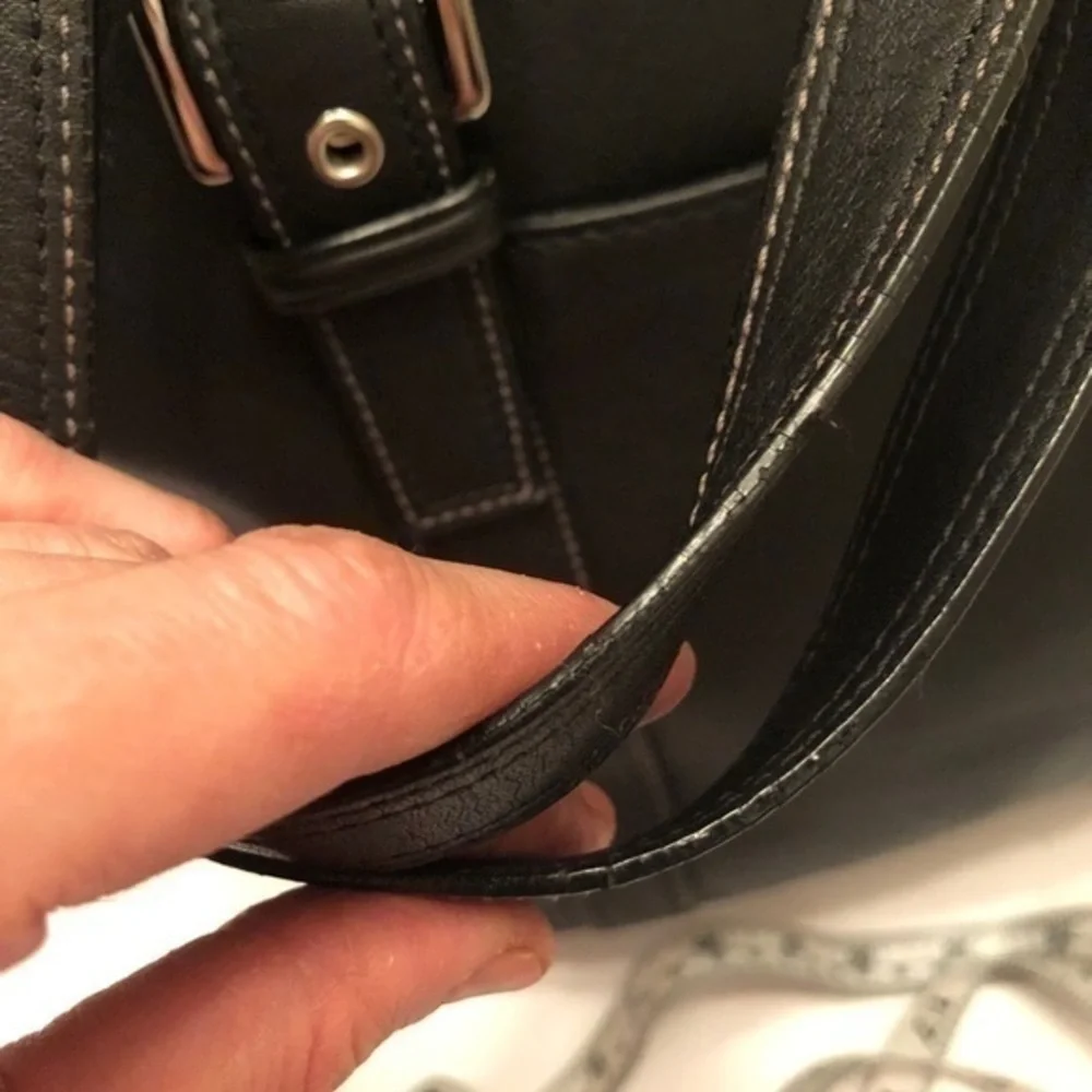 Coach black leather Hampton tote bag soho buckle